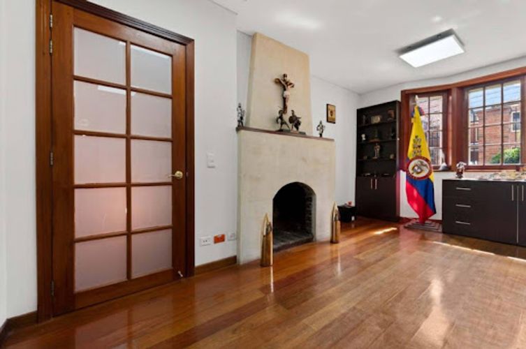 Casa en venta en La Magdalena, Bogotá · foto 2 de 15