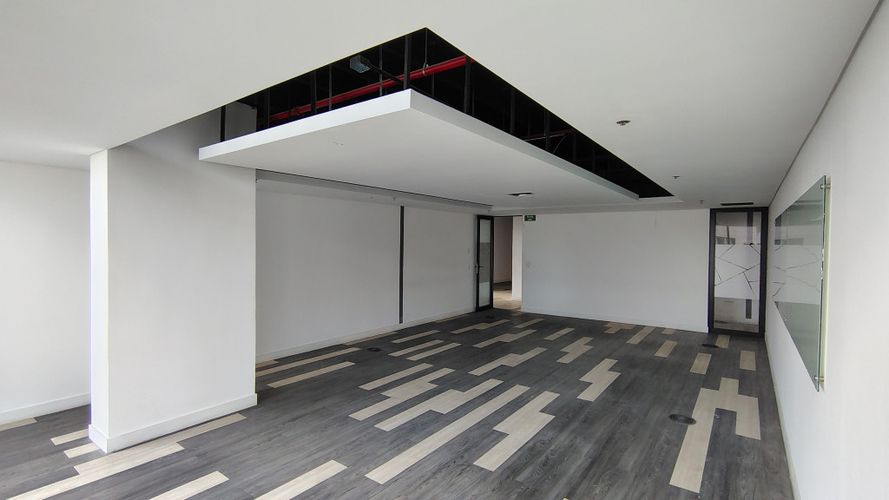 Oficina en arriendo en Portal De Genovés, Barranquilla, 1029 m² · foto 8 de 24