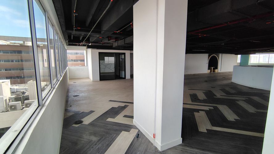 Oficina en arriendo en Portal De Genovés, Barranquilla, 1029 m² · foto 16 de 24