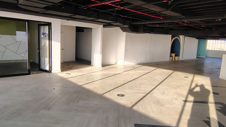 Oficina en arriendo en Portal De Genovés, Barranquilla, 1029 m² · foto 22 de 24