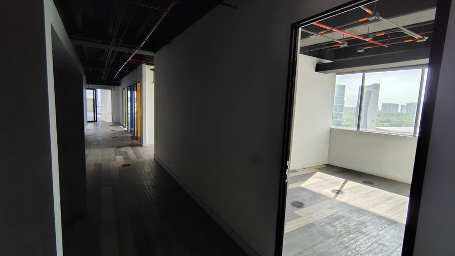 Oficina en arriendo en Portal De Genovés, Barranquilla, 2074 m² · foto 9 de 24