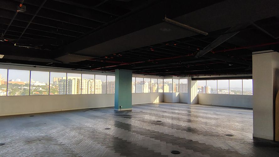 Oficina en arriendo en Portal De Genovés, Barranquilla, 2074 m² · foto 18 de 24