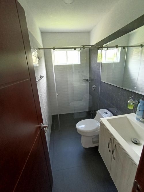 Casa de 3 alcobas en venta en Lagos Del Cacique, Bucaramanga, 160 m² · foto 11 de 16