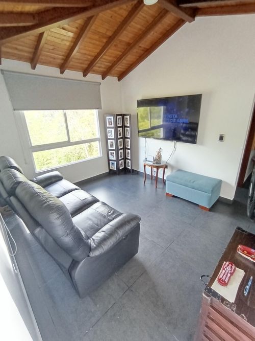 Casa de 3 alcobas en venta en Lagos Del Cacique, Bucaramanga, 160 m² · foto 12 de 16