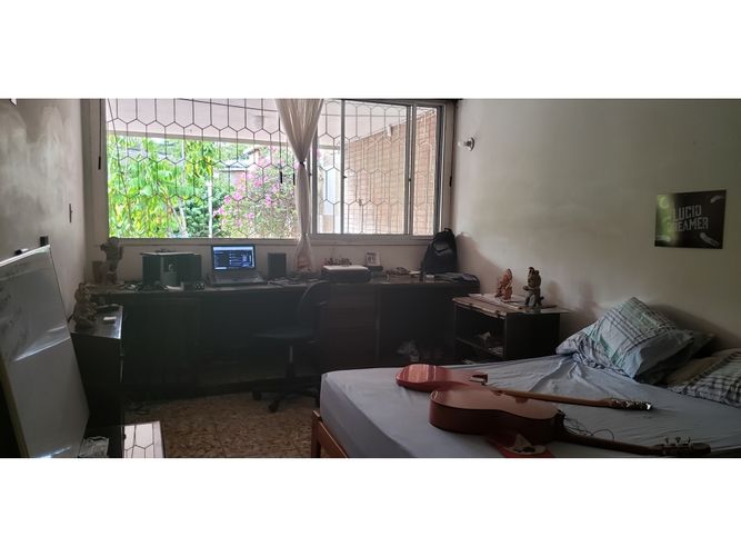 Casa de 6 alcobas en venta en Br. La Magdalena, Girardot, 598 m² · foto 17 de 22