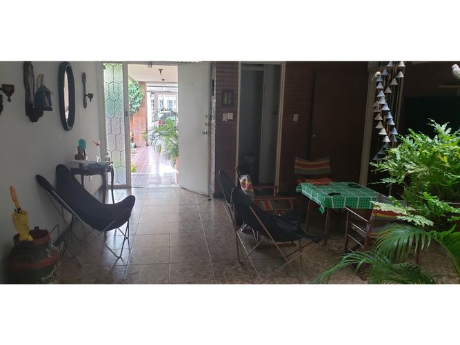 Casa de 6 alcobas en venta en Br. La Magdalena, Girardot, 598 m² · foto 18 de 22