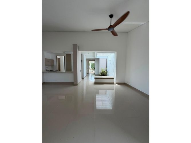 Casa de 3 alcobas en venta en El Castillo, Jamundí, 147 m² · foto 4 de 24