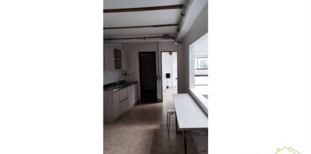 Bodega en venta en Guayabal, Medellín, 467 m² · foto 3 de 14
