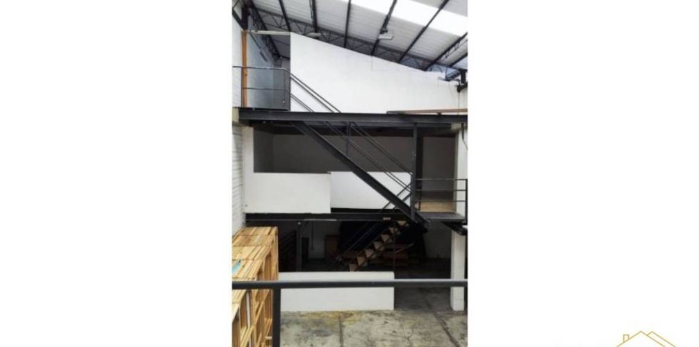 Bodega en venta en Guayabal, Medellín, 467 m² · foto 6 de 14