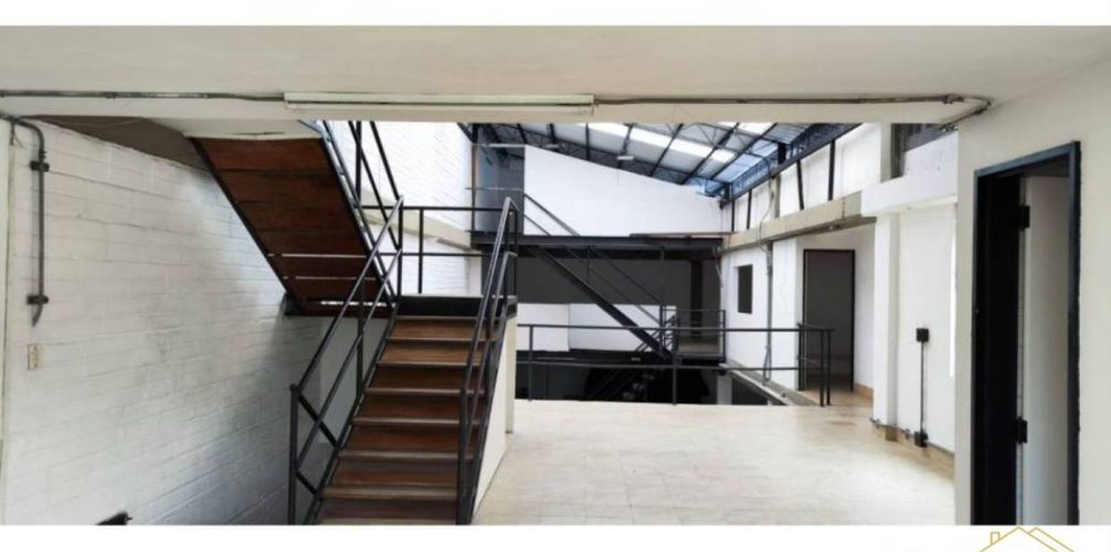 Bodega en venta en Guayabal, Medellín, 467 m² · foto 7 de 14