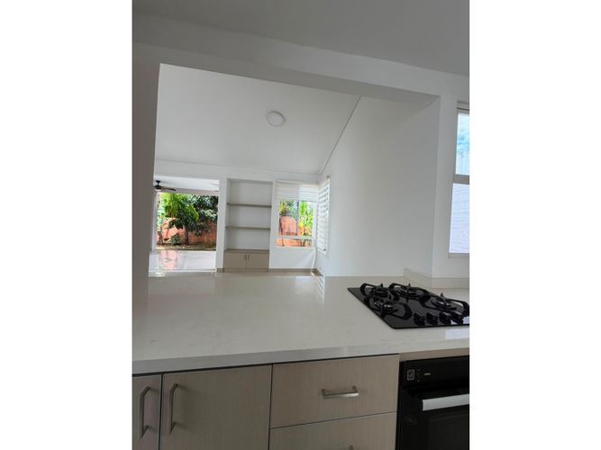 Casa de 3 alcobas en venta en El Castillo, Jamundí, 147 m² · foto 17 de 24