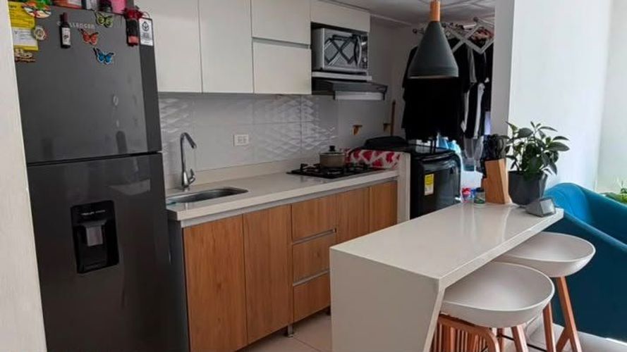Apartamento en venta en Zona Rural, Itagüí · foto 3 de 10