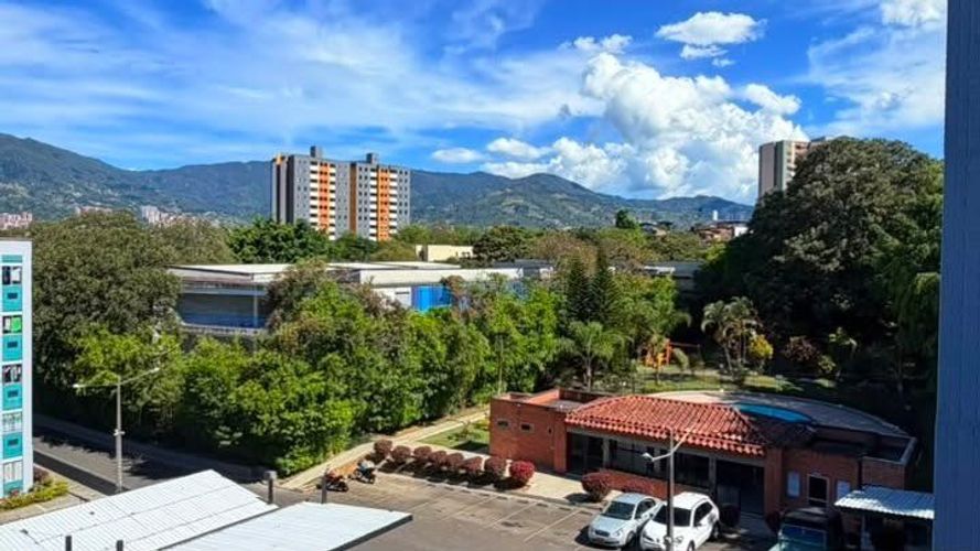 Apartamento en venta en Zona Rural, Itagüí · foto 10 de 10