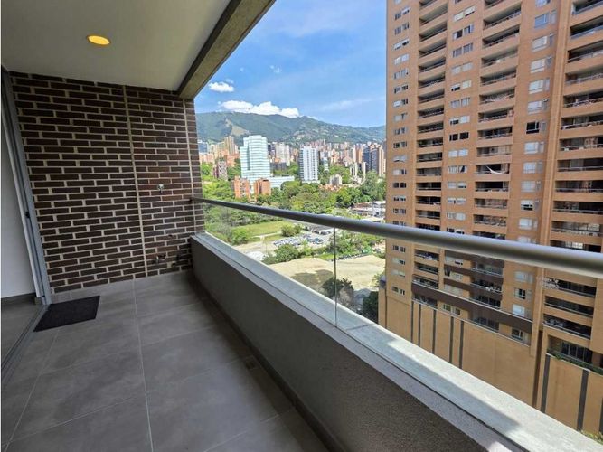 Apartamento de 2 alcobas en arriendo en Ciudad Del Río, Sabaneta, 90 m² · foto 2 de 24