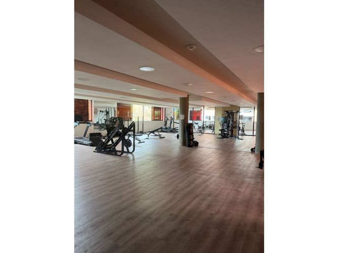 Apartamento de 3 alcobas en arriendo en Loma Del Escobero, Envigado, 110 m² · foto 7 de 24