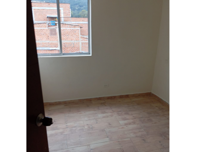 Apartamento de 3 alcobas en venta en La Milagrosa, La Ceja, 61 m² · foto 7 de 15