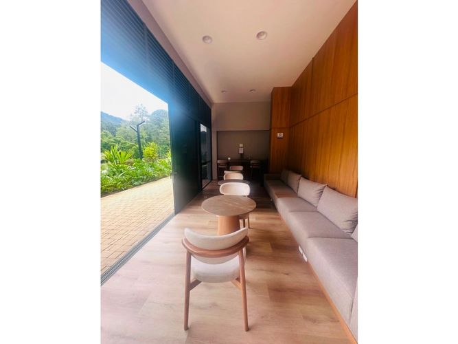 Apartamento de 2 alcobas en venta en La Convencion, Rionegro, 137 m² · foto 14 de 16