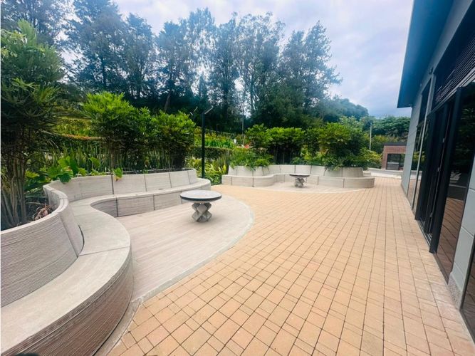 Apartamento de 2 alcobas en venta en La Convencion, Rionegro, 137 m² · foto 15 de 16