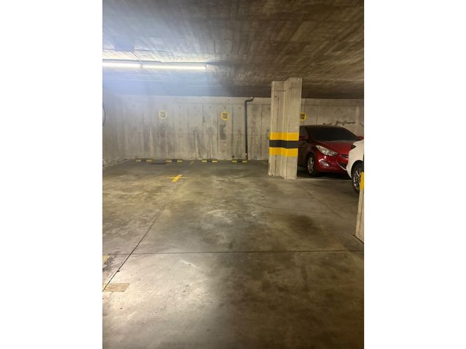 Apartamento de 3 alcobas en venta en Cristales, Cali, 190 m² · foto 14 de 24