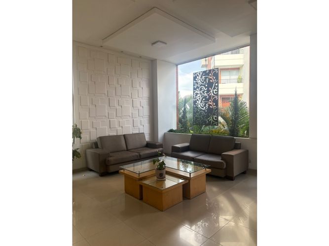Apartamento de 3 alcobas en venta en Cristales, Cali, 190 m² · foto 24 de 24