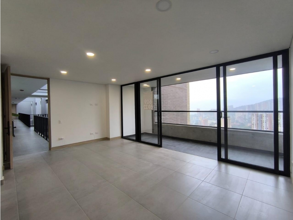Apartamento en arriendo en El Tesoro, Medellín · foto 10 de 19