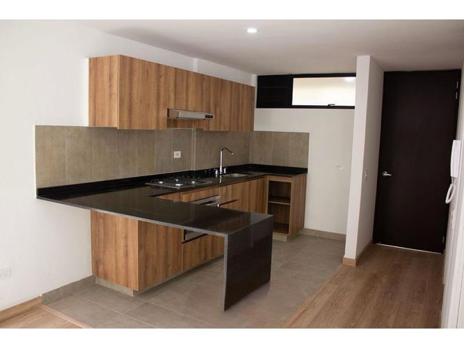 Apartaestudio en venta en La Candelaria, Bogotá, 37 m² · foto 4 de 13