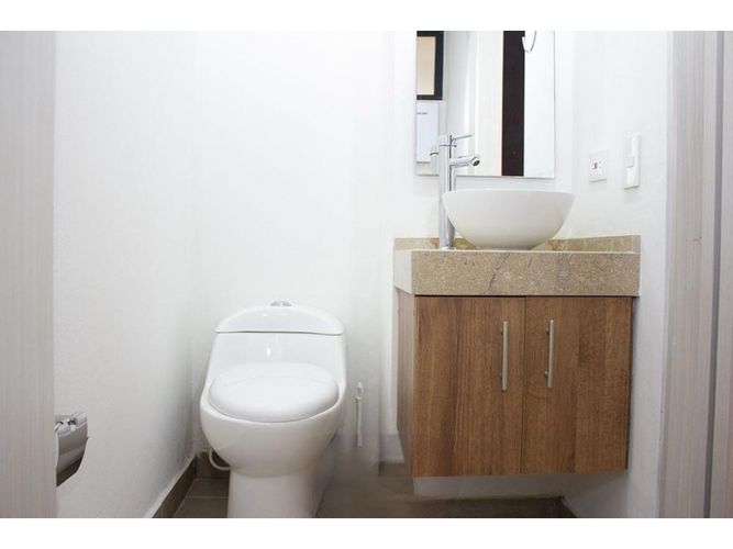Apartaestudio en venta en La Candelaria, Bogotá, 37 m² · foto 9 de 13