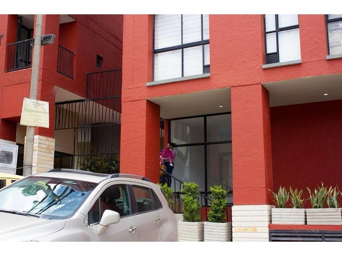 Apartaestudio en venta en La Candelaria, Bogotá, 37 m² · foto 12 de 13