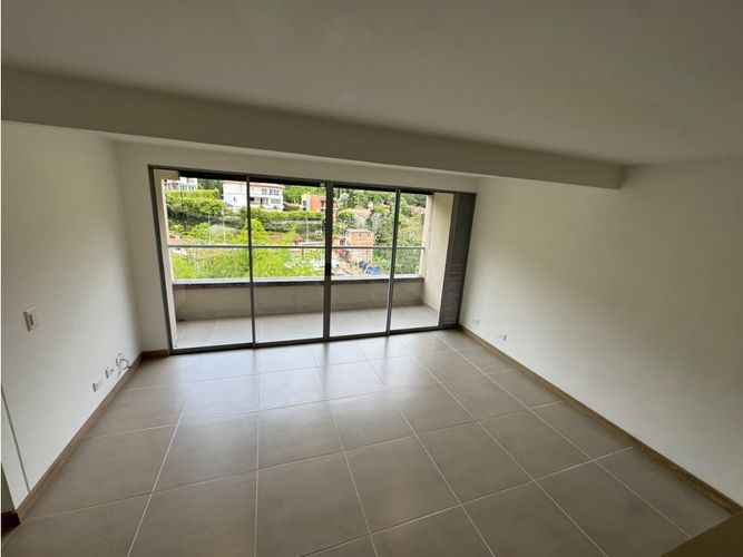 Apartaestudio en arriendo en Loma De Las Brujas, Medellín, 80 m² · foto 11 de 24