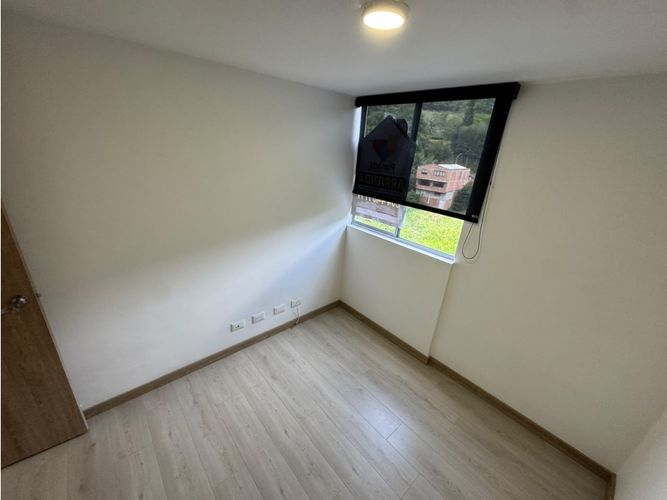 Apartaestudio en arriendo en Loma De Las Brujas, Medellín, 80 m² · foto 13 de 24