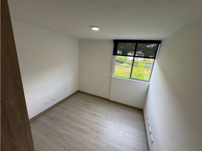 Apartaestudio en arriendo en Loma De Las Brujas, Medellín, 80 m² · foto 19 de 24