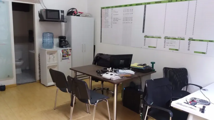 Oficina en venta en El Poblado, Medellín, 30 m² · foto 2 de 2