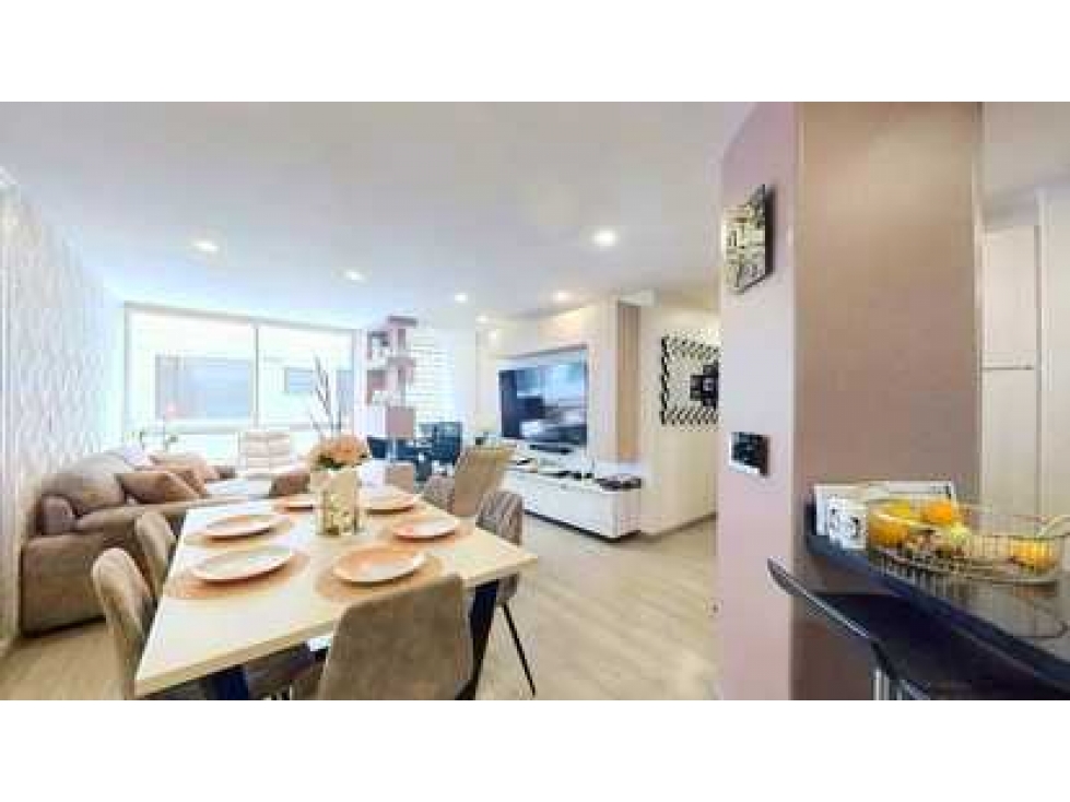 Apartamento en venta en Country Club, Bogotá · foto 7 de 24
