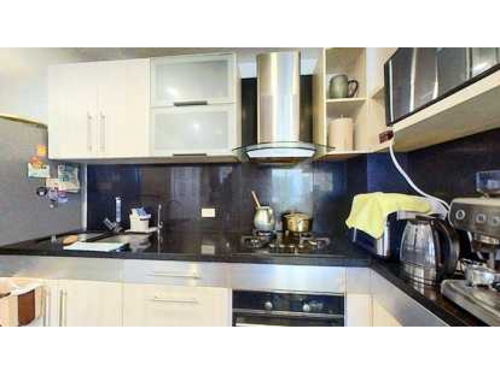 Apartamento en venta en Country Club, Bogotá · foto 11 de 24
