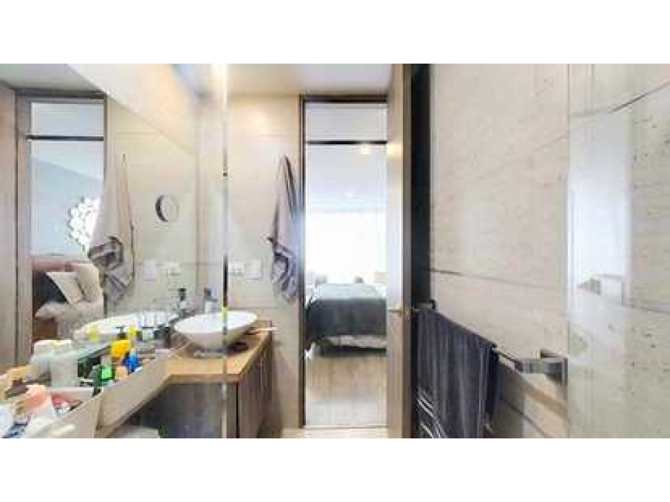 Apartamento en venta en Country Club, Bogotá · foto 21 de 24