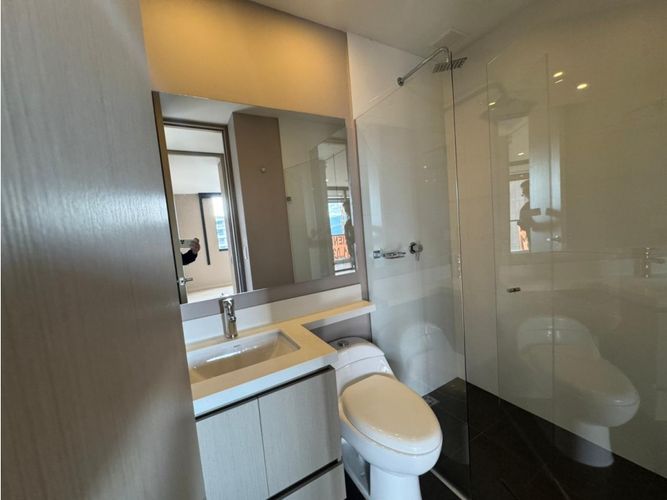 Apartamento en arriendo en El Poblado, Medellín · foto 9 de 11