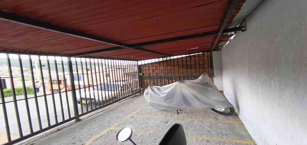 Local en arriendo en San Sebastian, Manizales, 31 m² · foto 2 de 24