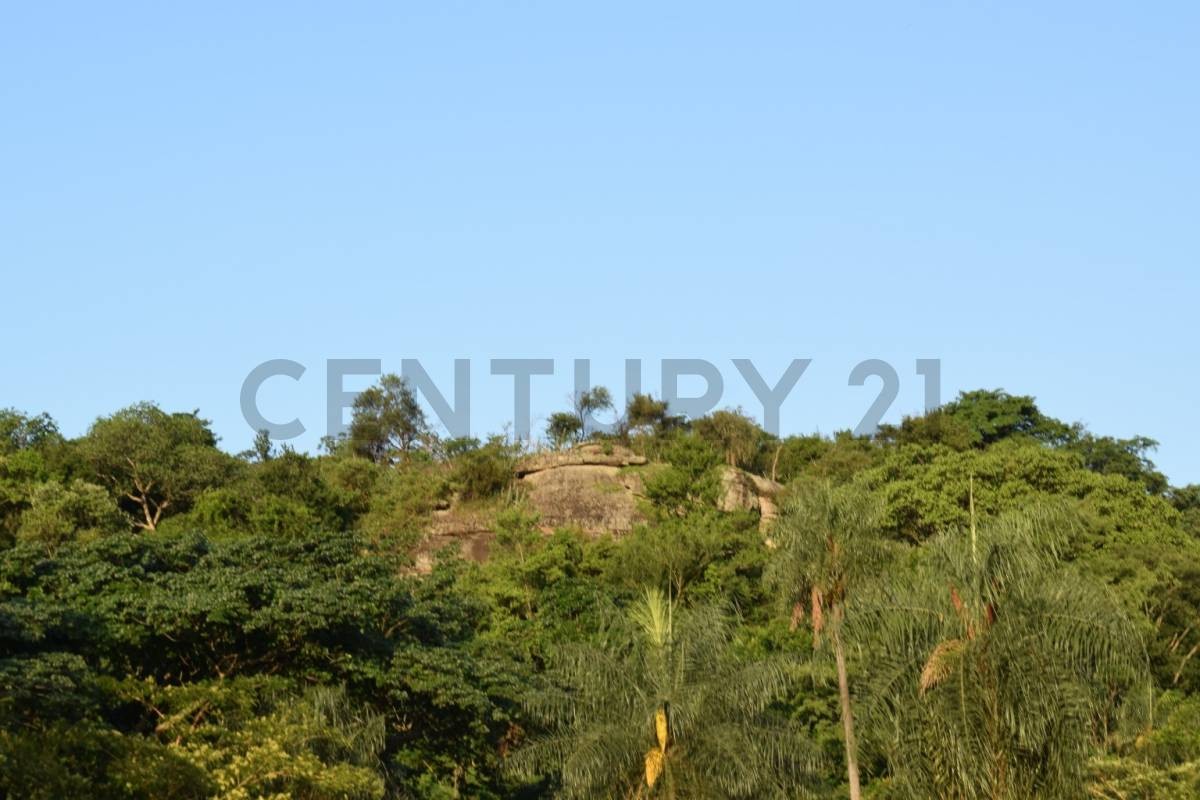 Gran oportunidad de inversión en Paraguarí - Propiedad con excelente potencial — foto 2