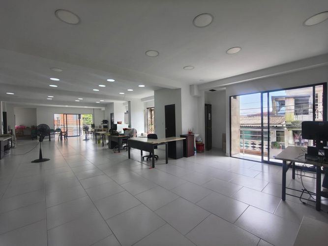 Local en arriendo en Belalcazar, Yumbo, 200 m² · foto 3 de 7
