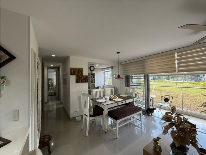 Apartamento de 2 alcobas en venta en Ub. Quintas De Bolivar, Jamundí, 87 m² · foto 2 de 12