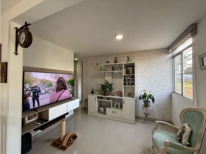 Apartamento de 2 alcobas en venta en Ub. Quintas De Bolivar, Jamundí, 87 m² · foto 4 de 12