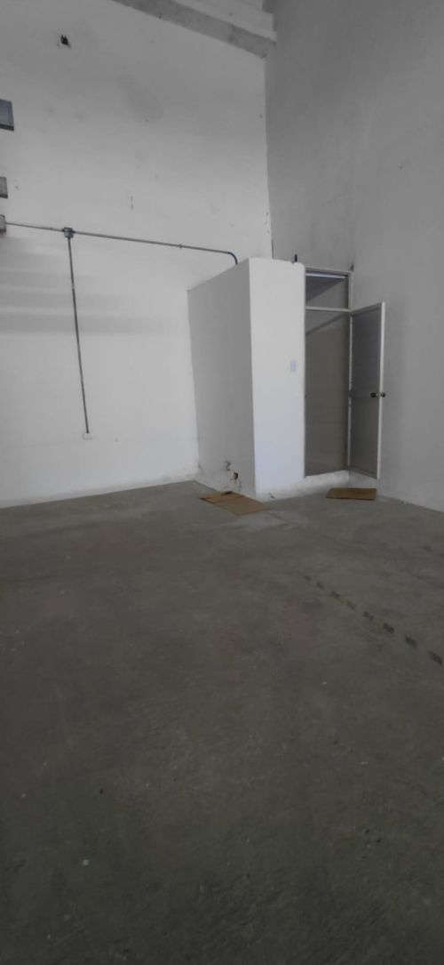 Bodega en arriendo en Las Flores, Barranquilla, 215 m² · foto 4 de 7