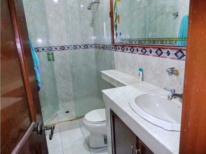 Casa de 6 alcobas en venta en El Ingenio, Medellín, 700 m² · foto 5 de 21