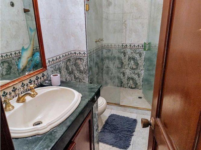 Casa de 6 alcobas en venta en El Ingenio, Medellín, 700 m² · foto 9 de 21