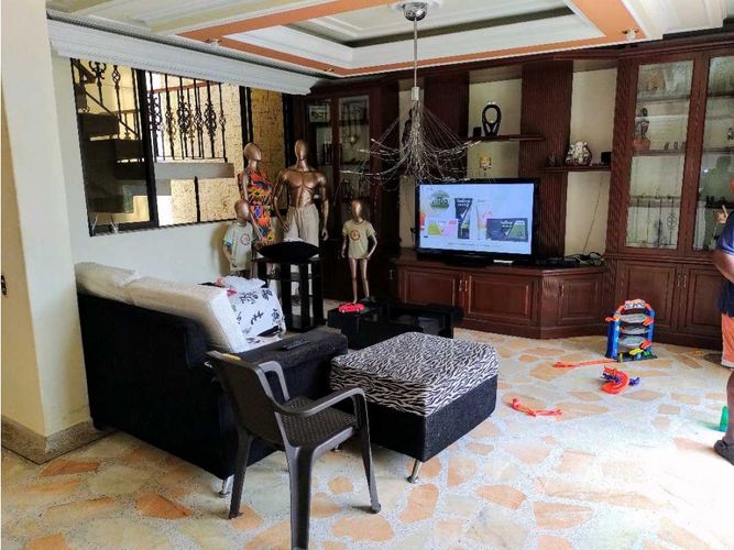 Casa de 6 alcobas en venta en El Ingenio, Medellín, 700 m² · foto 11 de 21