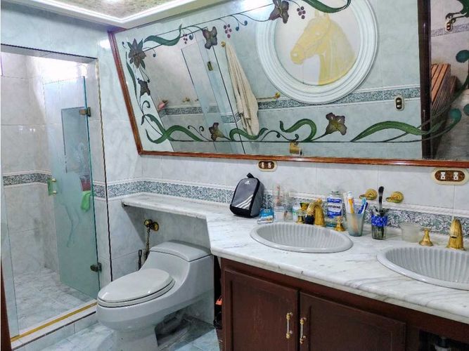 Casa de 6 alcobas en venta en El Ingenio, Medellín, 700 m² · foto 14 de 21