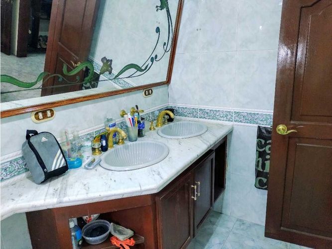 Casa de 6 alcobas en venta en El Ingenio, Medellín, 700 m² · foto 15 de 21