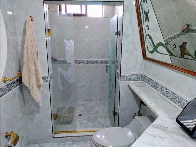 Casa de 6 alcobas en venta en El Ingenio, Medellín, 700 m² · foto 16 de 21