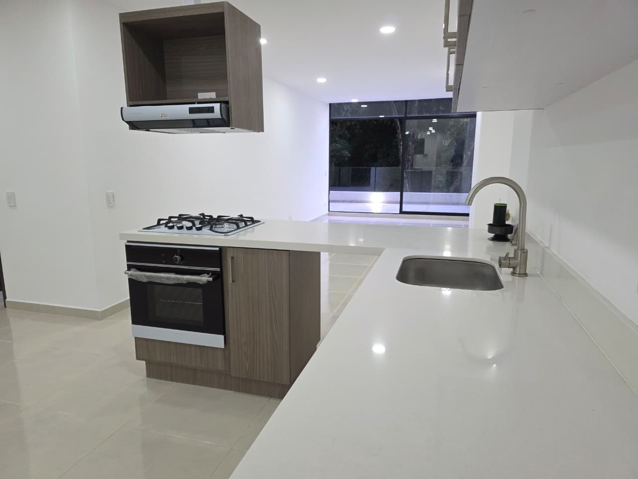 Apartamento en venta en Super Inter Avenida 19, Armenia · foto 3 de 24