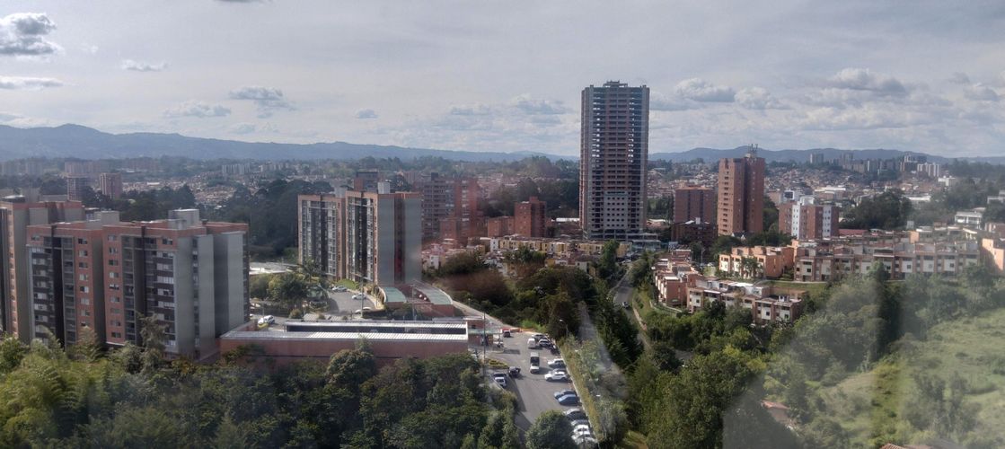 Apartamento de 3 alcobas en arriendo en Centro, Rionegro, 70 m² · foto 2 de 18